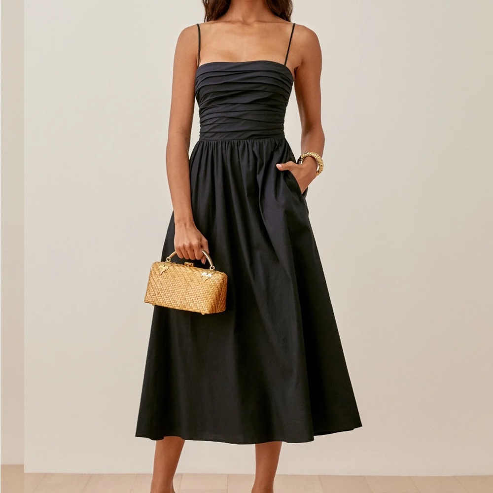 Reformation Lissa dress in black. Size 6. Worn once!